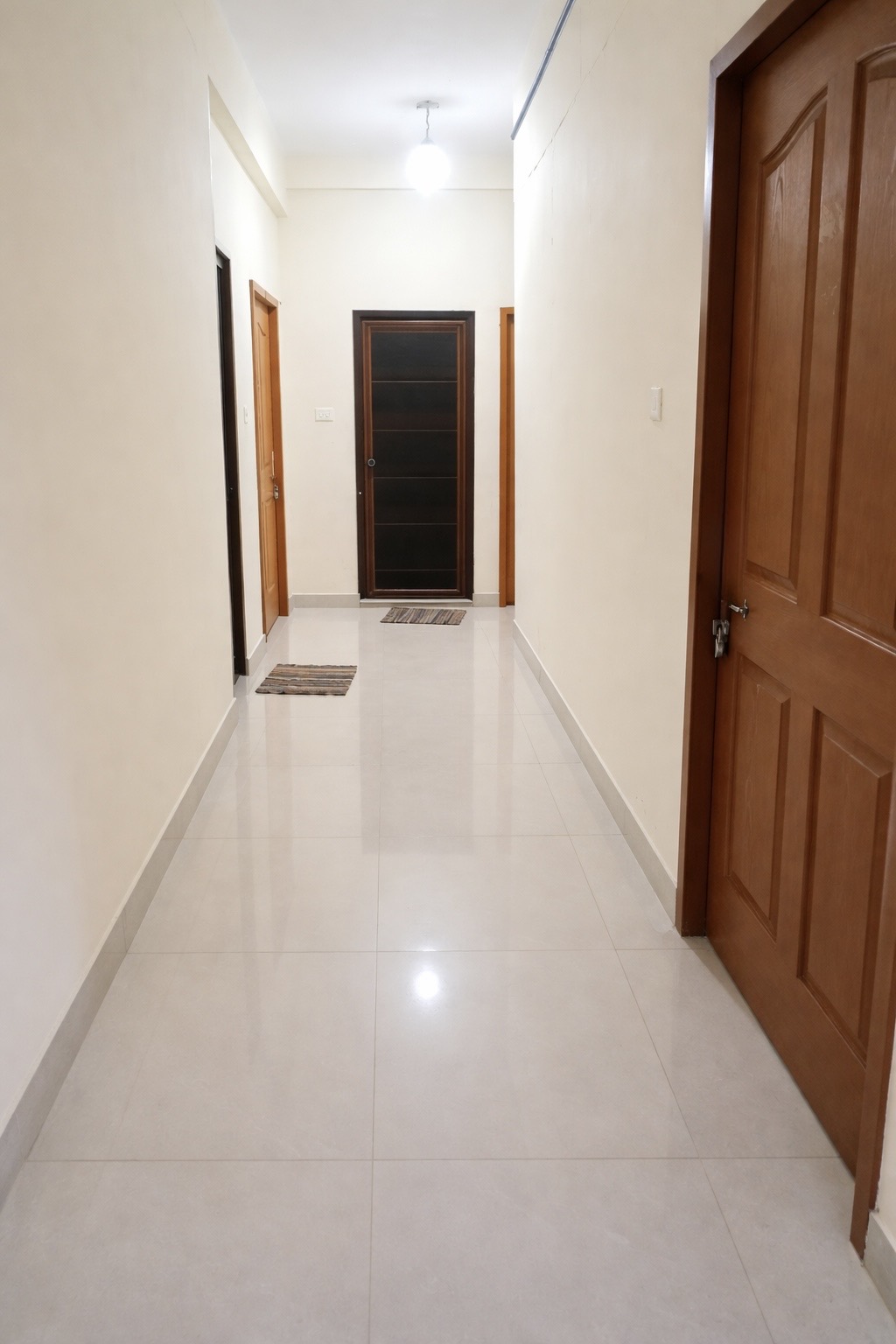 Common area at Palace Boys Hostel Kottayam